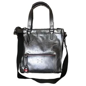CHLOE Mr Paddington Silver Leather Bag with Removable
Shoulder Strap Lock Key